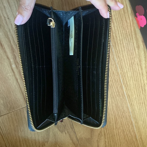 NWOT Kate Spade Small Tote and Wallet - Picture 13 of 14